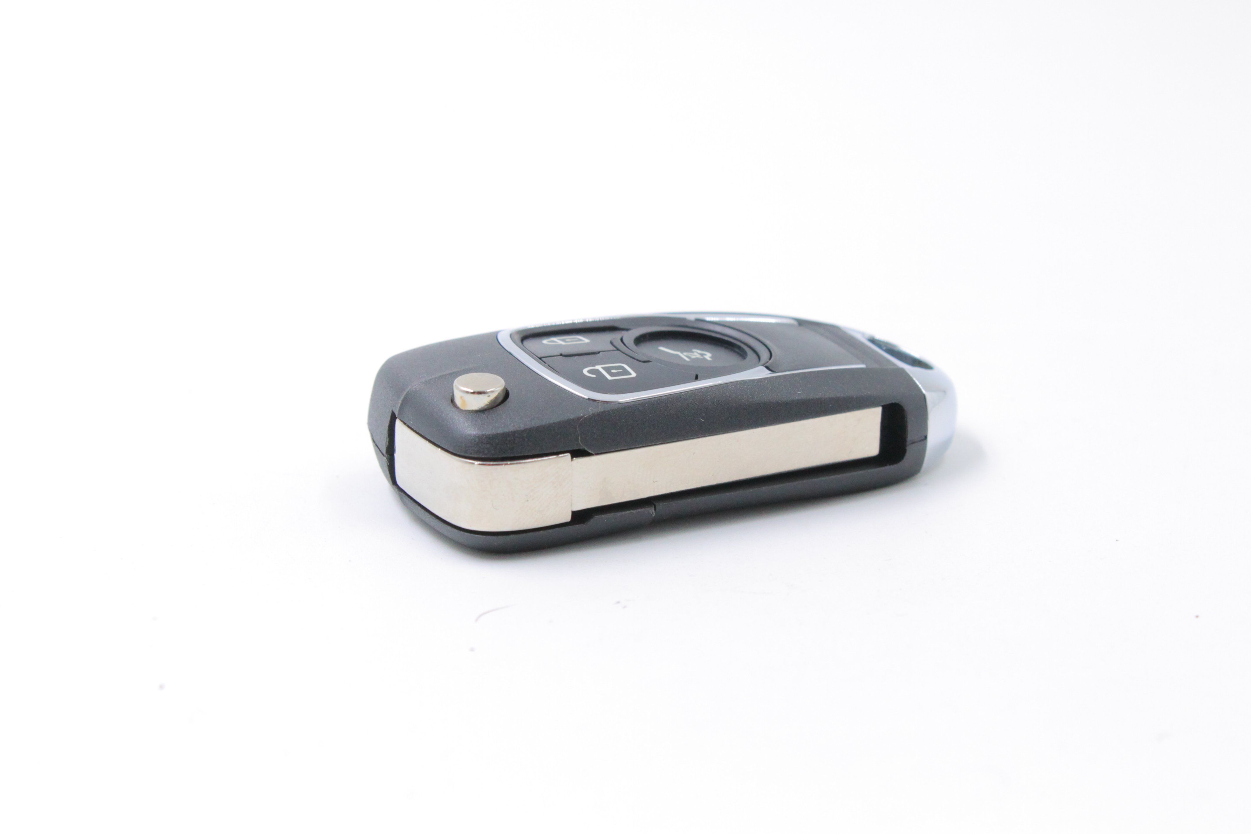 To Suit Holden Barina/Cruze/Trax 3 Button Remote Flip Key Blank Modified Shell/Case | Remote Pro